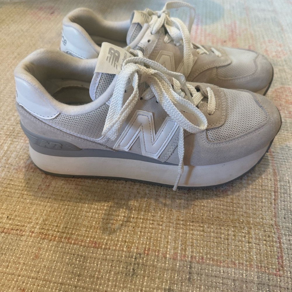 New Balance 574 plus size 8
